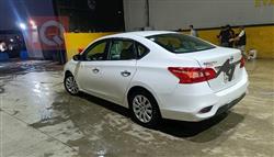 نيسان سنترا